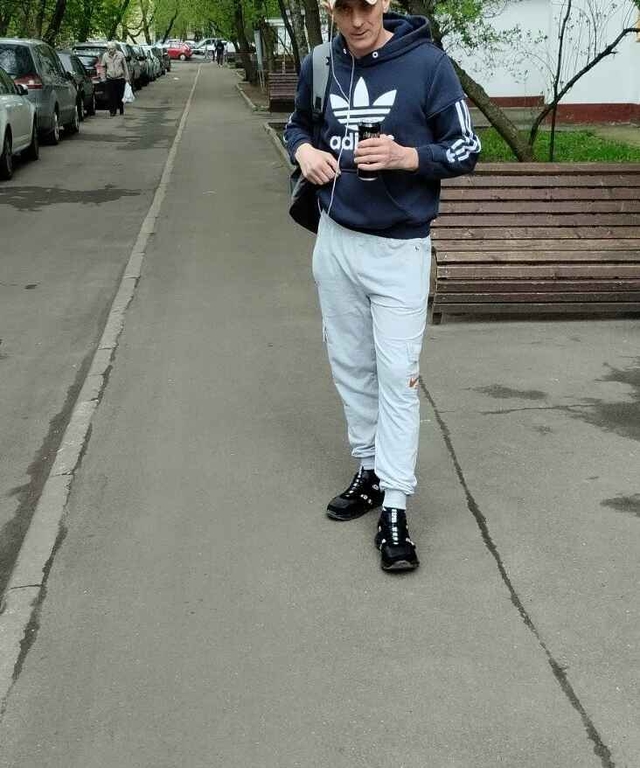 Имя скрыто